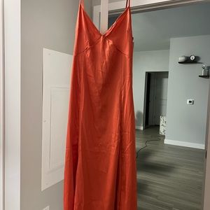 H&M Flowy Dress / Size Small